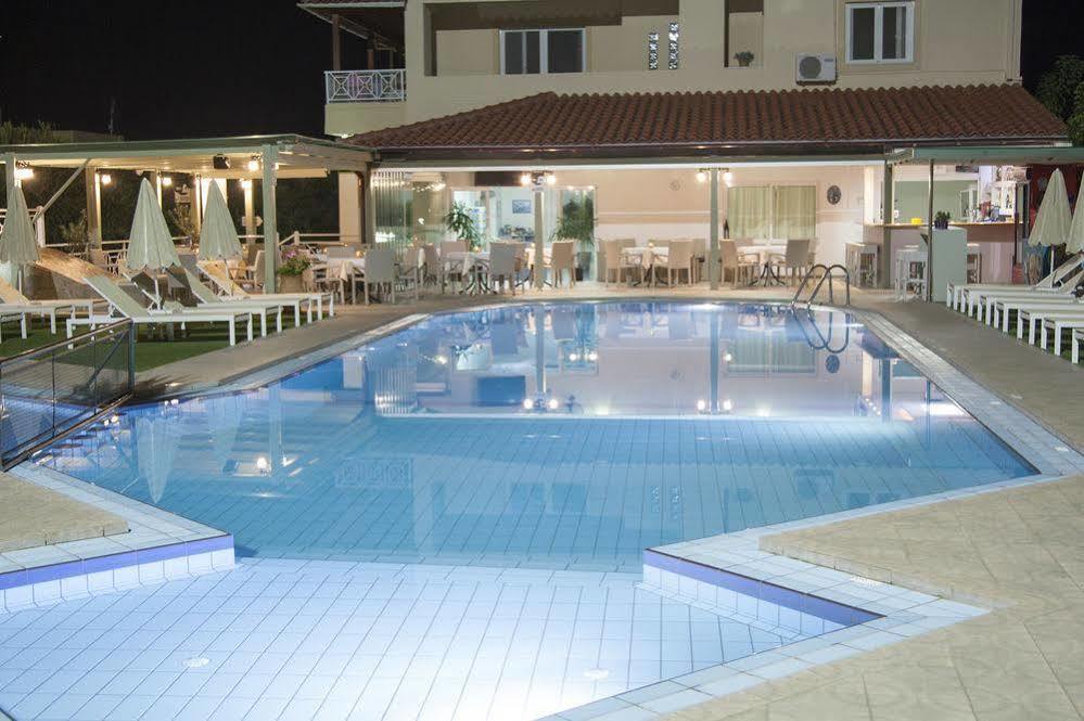 Apartmán Blue Sky Agia Marina Exteriér fotografie